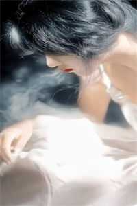 精品推介世子嫌弃，嫡女重生后转嫁摄政王