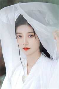 精品篇修仙：小师妹她每天都在扮演戏精女配