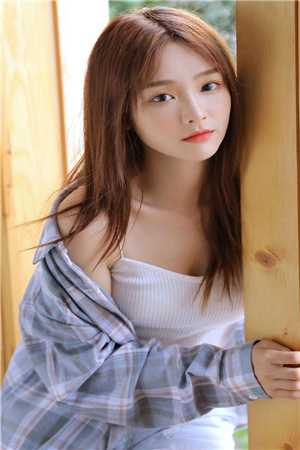全本小说趁同桌青涩，忽悠她做老婆