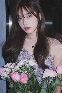 穿越后被武帝读心，逆袭白莲花