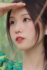 闪婚豪门后，前男友敲门求和畅销书籍