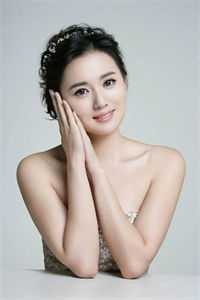 精品篇我，群演，绑定系统后爆红娱乐圈了