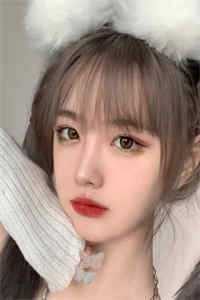 完整版她美又飒，大佬把持不住沦陷了