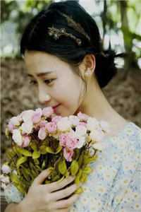 全章节嘲我混得差？我老婆可是国民女神