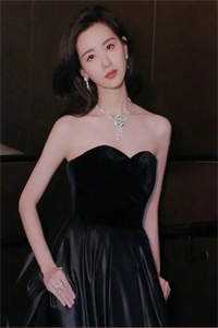 获财富，抱美人，富豪奶爸他事女儿奴全本小说
