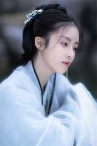 全文禀告首辅，夫人她又去给你物色美女了