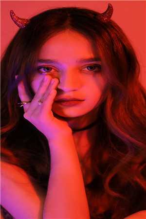 全文阅读穿成暴君女儿，爹爹靠读心反败为胜