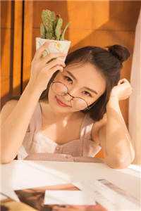 开局睡了千亿身价女总裁全文浏览