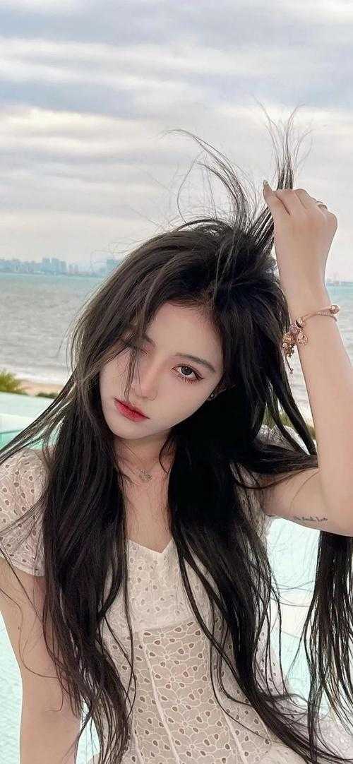 闪婚，我把暗恋对象抱回了家精品推荐