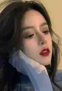 活成前任白月光后，她桃花朵朵开完整版