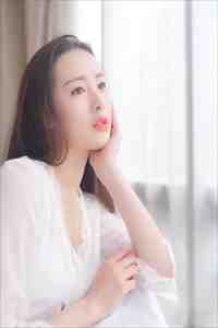 流落荒岛后，我教女神求生短篇小说阅读