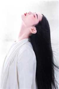 畅读全文惨死重生，恶毒女配人设崩了