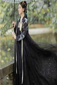 流落荒岛后，我教女神求生精选小说推荐