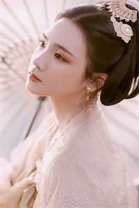 活成前任白月光后，她桃花朵朵开长篇小说阅读