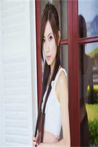 全文趁女帝单纯，忽悠她一起修炼