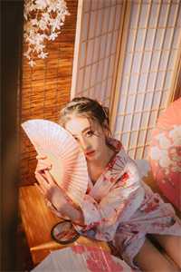 刚离婚，女大佬就叫我老公畅销巨作