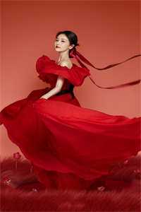 穿越后，他成了女帝的入幕之宾精彩小说