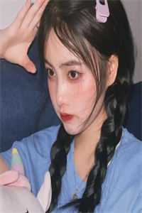 发现校花是狐妖后，她邀请我同居全本