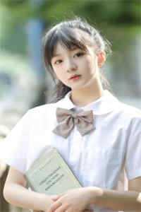 穿书女配被反派一家团宠了全文