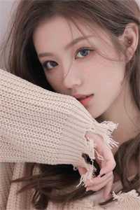 旧楼里的神秘邻居，被打开的门:前文+后续<