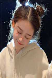 迷局重重：破碎的情感小周安安小说<