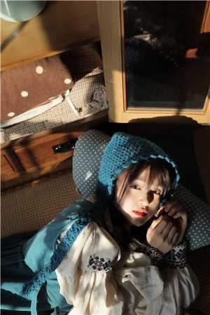 被美人掰弯后，她说她是直女全文免费<