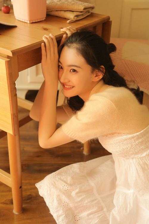 荒草丛生翠绿热门:全文+后续+结局<