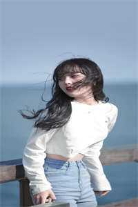 谁懂啊！发疯竟成了我的财富密码阿暖热门完结文<