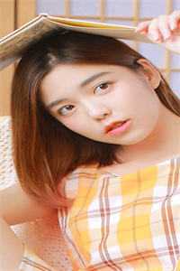 叛军来犯，未婚妻为等竹马不愿撤离:(番外)+(全文)<