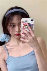 畅销小说嫡女重生，撩上冷面阎王得真心