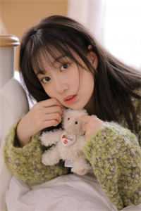 活成前任白月光后，她桃花朵朵开全文版