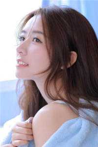 长得太美，被宿管阿姨误当成女生精品