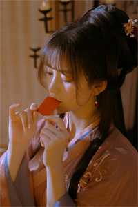 万人迷：九个未婚夫为我争风吃醋全文
