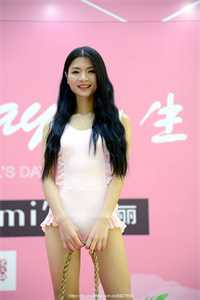 重生后，摄政王妃带着萌娃杀疯了