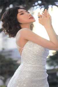 小说闪婚女领导后，我一路青云直上