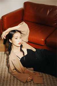 公公偷我钱，买了N套辣妹装