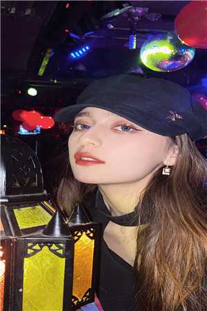 文轩林雨安的小说家长会上我女儿被打，我杀疯了