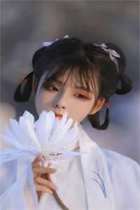八年跪舔，重生后校花求着当我舔狗徐茉贺然小说
