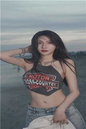 未婚夫残疾后，我靠弹幕上位了完结版小说齐忱夏笙