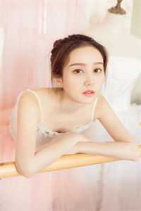 被全族追杀后，女帝主动联姻已完结版