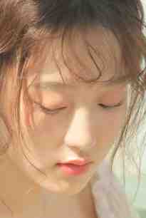 女明星人淡如菊的人设崩不住了