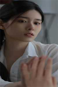 是你为白月光抛下女儿，她死你哭什么？
