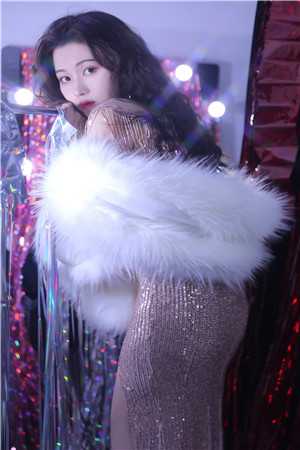 大过年赶走租户，房主淡定做美容