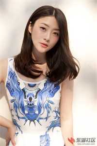 过年回家弟弟给了女儿冥币红包