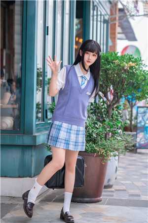 让你相亲，你把老师撩红耳朵？无广告