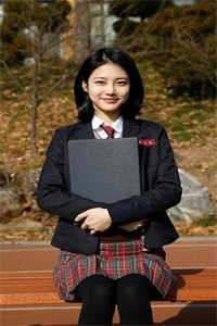 女友和竹马景点玩，我转身离去无删减全文