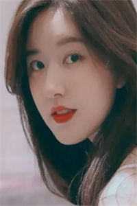 一等功臣女儿被欺辱致死后，军区杀疯了(杨红琴王露诗)
