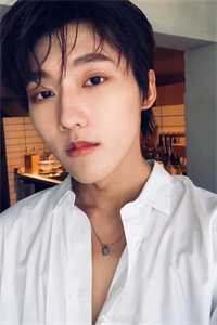 顶流明星爱上我陆林番外+无删减版