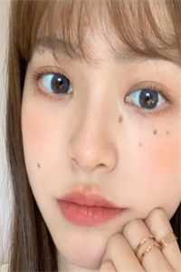 人在官场，开局校花被人抢走了秦川朱清溪结局+番外