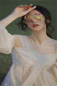 我爸带回义女，我妈也带回两个私生子苏轻语王昊小说